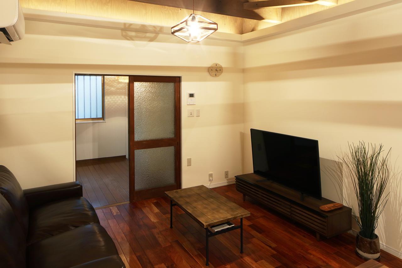 Apartamento Chikyuutabikazoku Usj Osaka Exterior foto